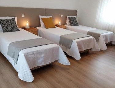 Triple Room with Private Bathroom