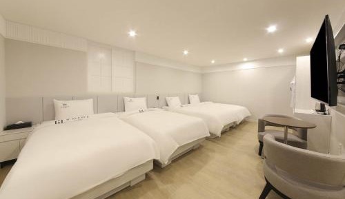 Family Quadruple Room