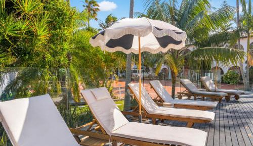 Suite with Pool View