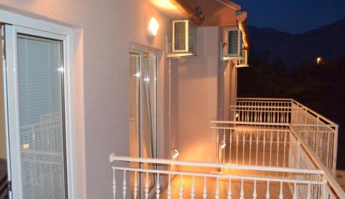 Studio with Terrace