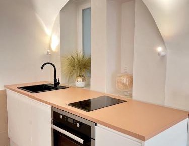 Executive Suite "Confidence"