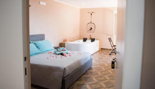 King Room with Spa Bath