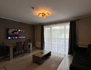 Apartment with Mountain View - Second Floor