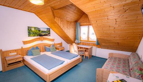 Triple Room with Balcony