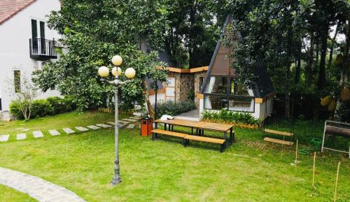 One-Bedroom Bungalow