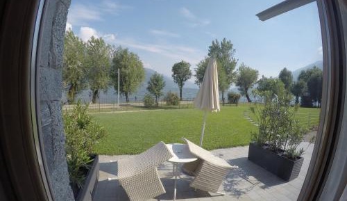 Superior Double or Twin Room with Frontal Lake View