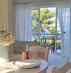 Villa - Beach Front