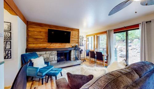 Two Bedroom Apartment 