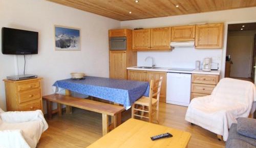Apartment (6 Adults)