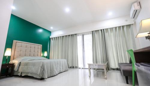 Queen Room with Balcony