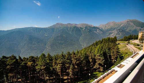 Double or Twin Room with Terrace