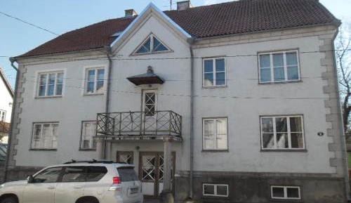 Two-Bedroom Apartment with Balcony