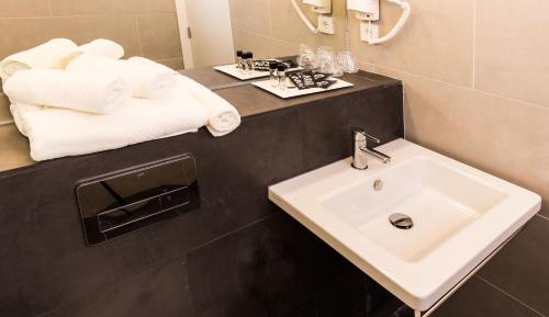 Premium One-Bedroom Apartment