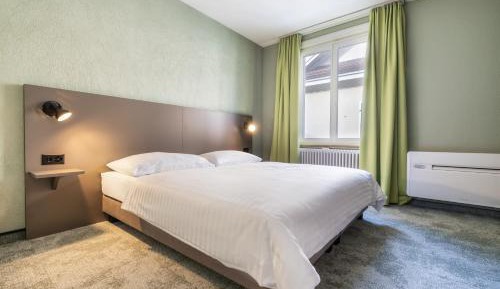 Double or Twin Room Standard