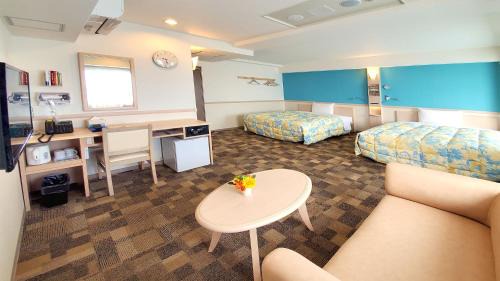 Superior Twin Room - Non-Smoking