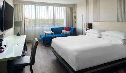 Guest Room, 1 King