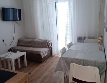 One-Bedroom Apartment with Terrace