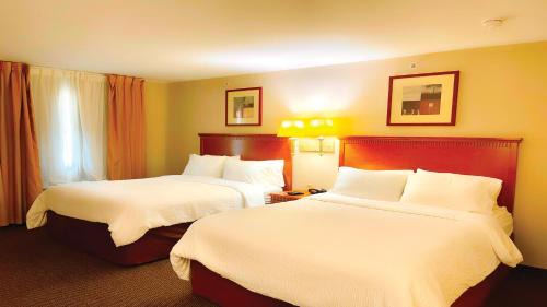 Studio Suite with Two Queen Beds