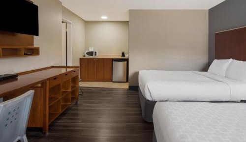 Family Room with Mountain View