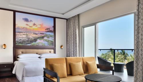 1 Bedroom Junior Suite, 1 King, Ocean view, Balcony 