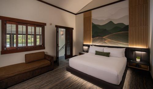 Two-Bedroom Suite with Lake View