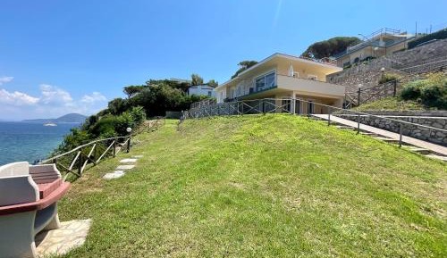 Villa with Sea View