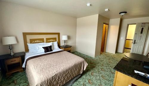 Family Room with Private Bathroom