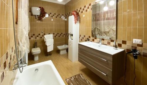 Deluxe Double Room with Bath