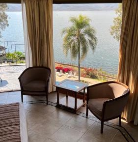 Suite with Lake View