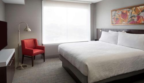 One-Bedroom King Suite