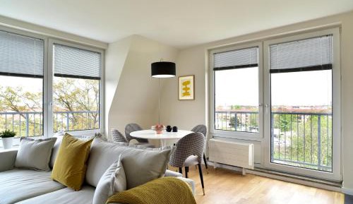 Apartment with Balcony