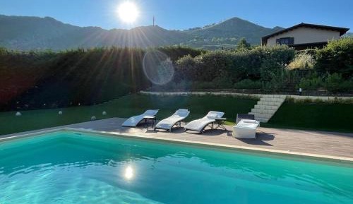 Deluxe Villa