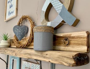 Two-Bedroom Apartment with Mountain View