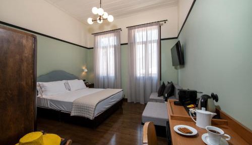 Deluxe Suite with Old Town View