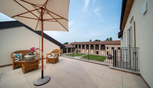 Double Room with Terrace