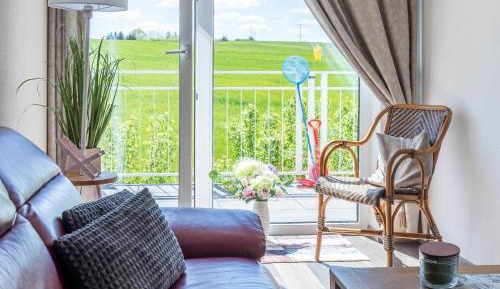 One-Bedroom Apartment with Balcony