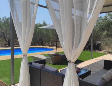 One-Bedroom Villa