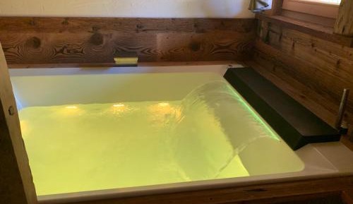 Double Room with Spa Bath