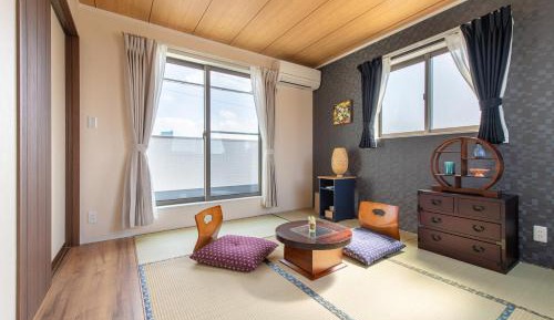 Twin Room with Shared Bathroom