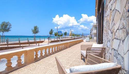 Villa - Beach Front