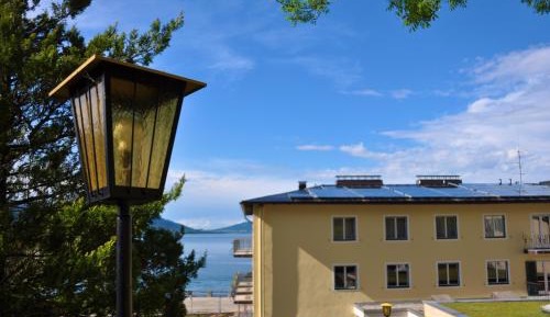 Single Room with Balcony and Park View