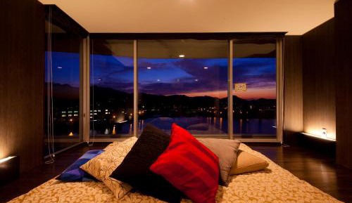 Japanese-Style Suite with River View - Non-Smoking
