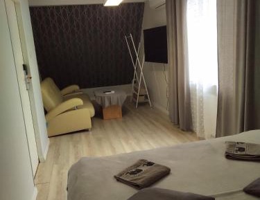 Double or Twin Room with Shared Bathroom