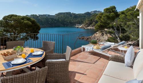 Villa with Sea View