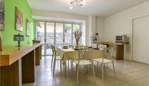 Four-Bedroom Holiday Home