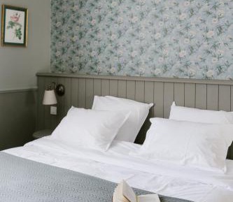 Deluxe Double Room with Bath