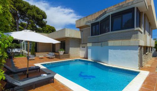 Villa with Private Pool