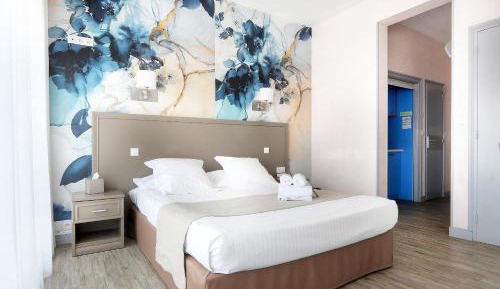 Family Room with Sea View