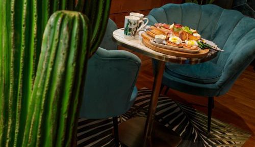 King Suite with Spa Bath