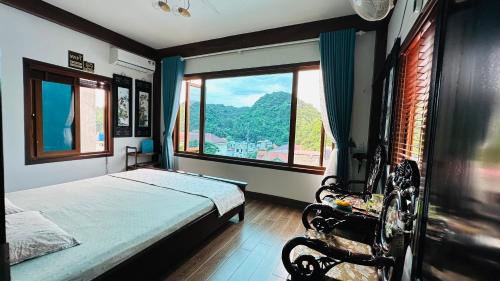 Double Room with Mountain View